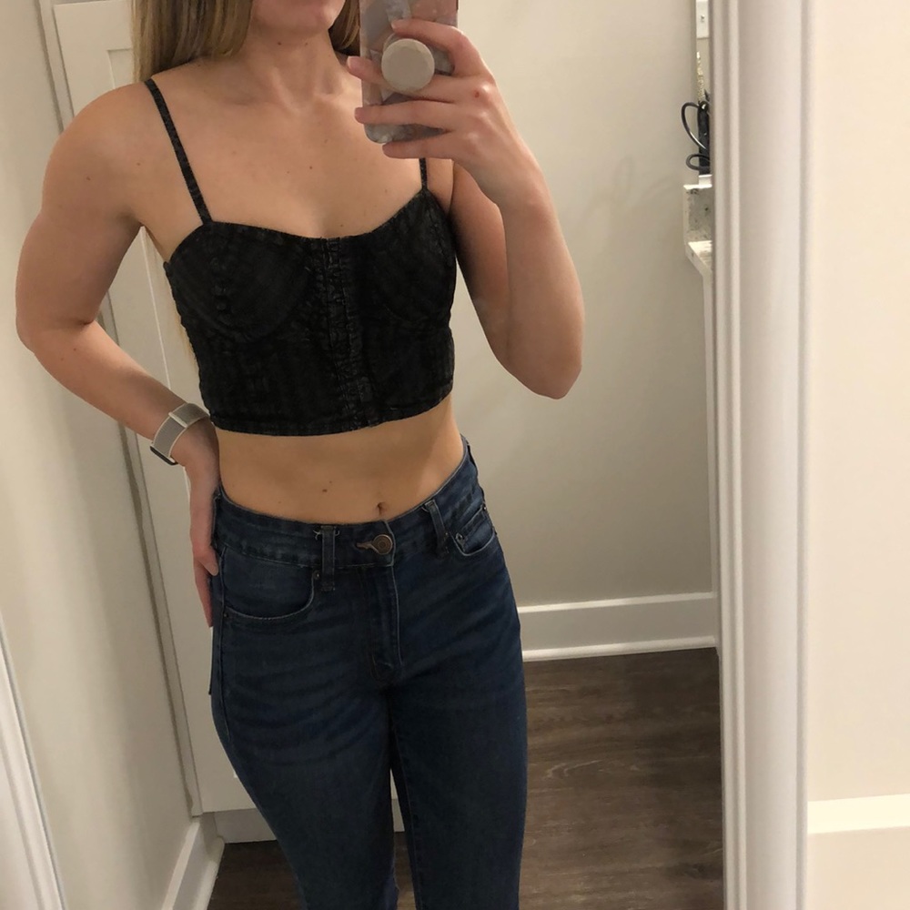 *SOLD* Black Crop Top - Picture 2 of 5